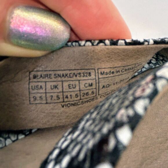 Vionic Blaire Snake Print Leather Strappy Block Heel Sandals Comfort Shoes 9.5 - Picture 11 of 13